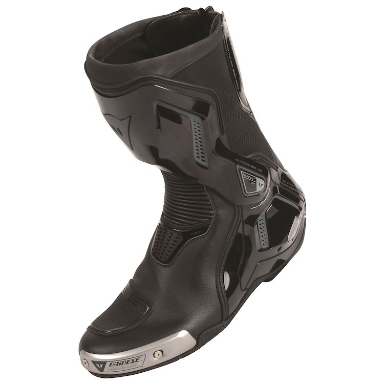 Картинка Ботинки DAINESE TORQUE D1 OUT AIR от магазина Seller — готовый магазин одежды