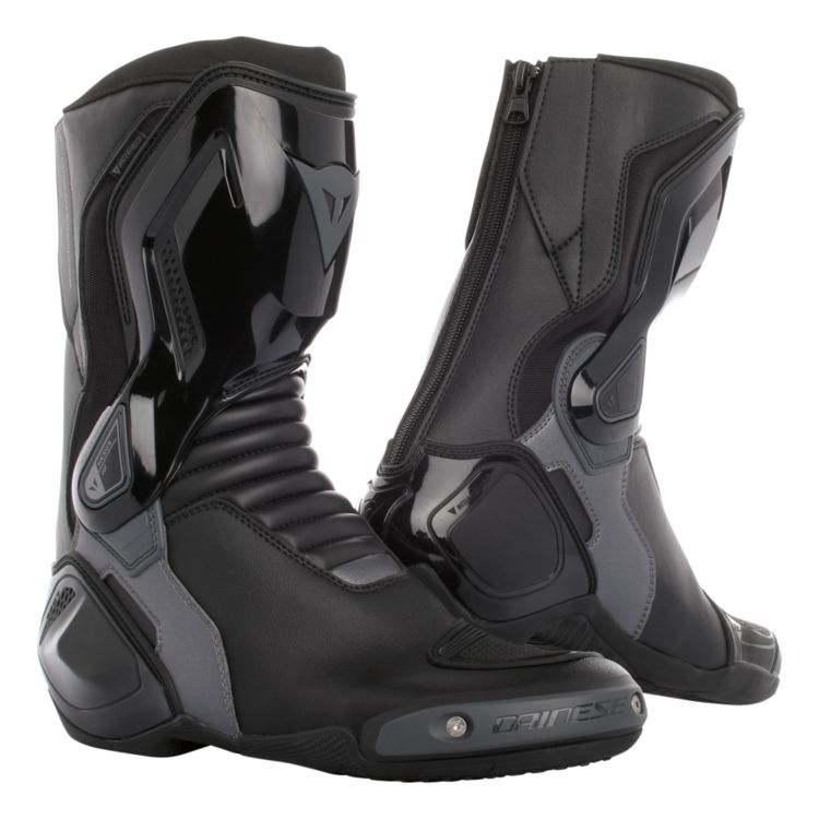 Картинка Ботинки DAINESE NEXUS D-WP BOOTS от магазина Seller — готовый магазин одежды