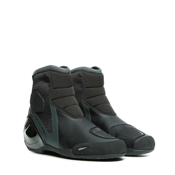 Картинка Ботинки DAINESE DINAMICA AIR SHOES от магазина Seller — готовый магазин одежды