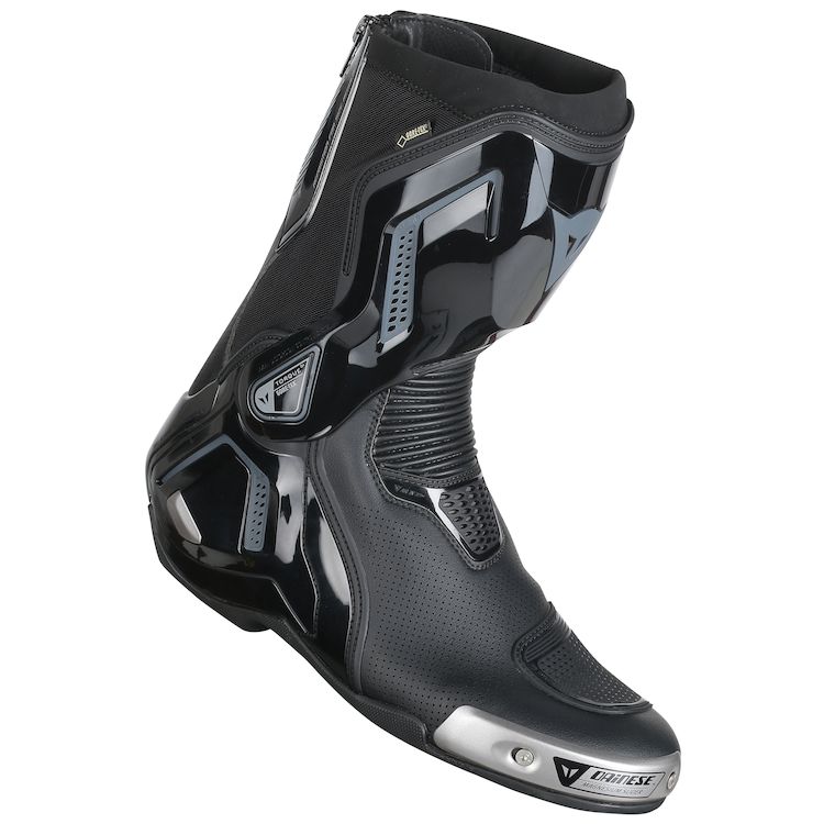 Картинка Ботинки DAINESE TORQUE D1 OUT GORE-TEX BOOTS от магазина Seller — готовый магазин одежды