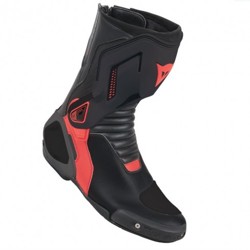 Картинка Ботинки DAINESE NEXUS BOOTS от магазина Seller — готовый магазин одежды